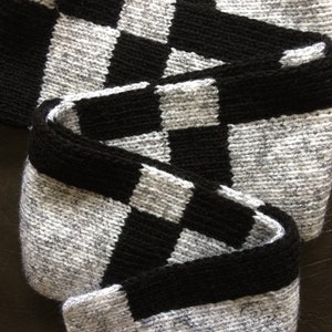 Gestrickter Schal für Männer.Unisex Strickschal.Gestrickter HerrenSchal.Gehäkelter Halswärmer.Gestrickter Halswärmer.HerrenSchal-Winterschal-Halstuch-Wickeltuch.