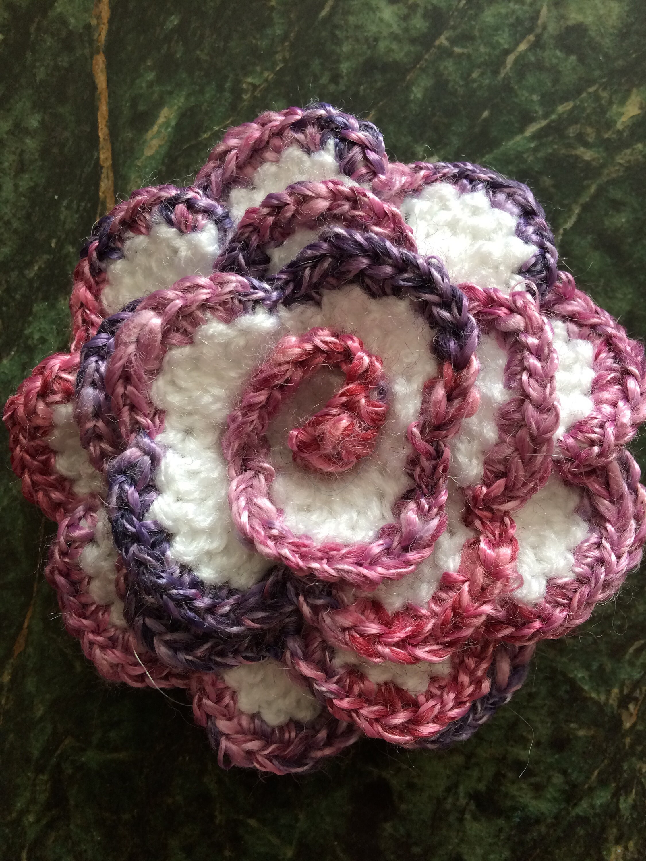 Mfqire Häkelblumen Decke 80x80cm - Handgemachte Rosen Kuscheldecke Als Geschenk