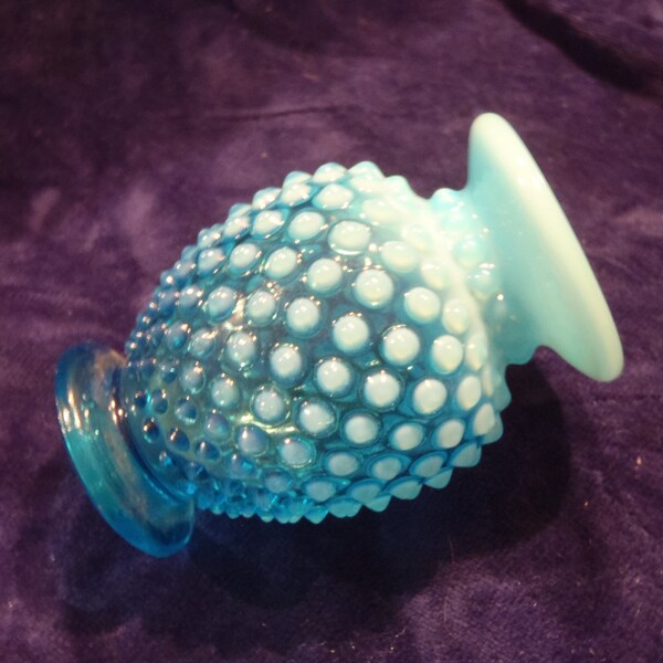 Vintage  Blue Fenton Art Glass Hobnail Opalescence Mini Vase