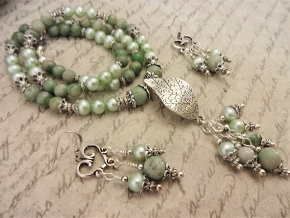 China Jade and Pearl Jewelry Set, Necklace Earrings and Bracelet Set, Green Gemstones and Pearls, Gift for Her