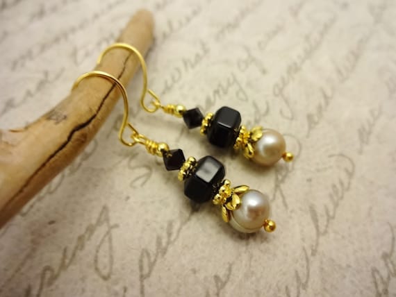 Black Onyx and Pearl Earrings, Black and Taupe Gemstone Earrings, Gift for Wife, Gift for Her, Mother's Day Gift