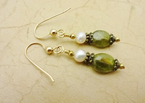 Peridot and Pearl Earrings, Peridot Gemstone Earrings, August Birthstone, Gemstone and Pearl Earrings, Gift for Her