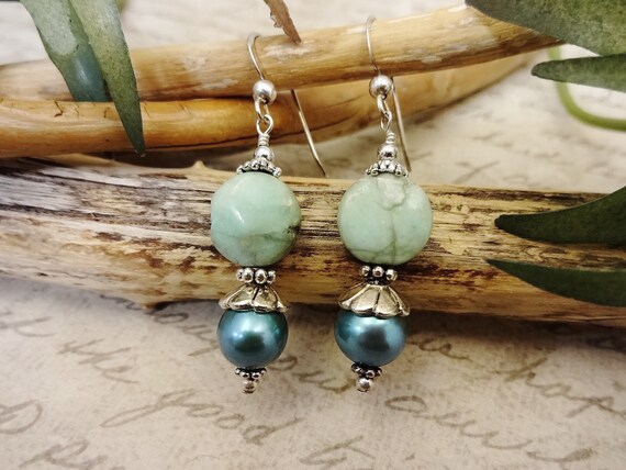 Green Chrysoprase and Pearl Earrings, Green Gemstone Jewelry, Gift for Her, Green and Silver Jewelry Gift for Mom
