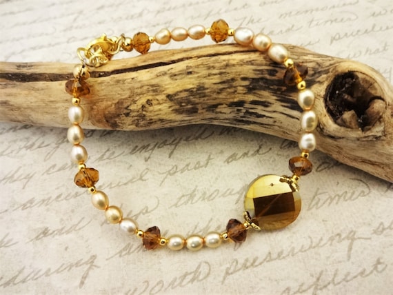 Czech Glass and Pearl Bracelet, Beige and Brown Jewelry, Simply Modern Jewelry, Gift for Wife, Gift for Her