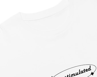 Överstimulerad T-shirt, Introvert Grafisk T-shirt, Social Batteri Låg T-shirt, ADHD Ångest T-shirt, Mental Hälsa T-shirt, Rolig Minimalistisk T-shirt