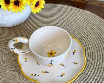 Taza y platillo de cerámica floral hechos a mano, juego de té único