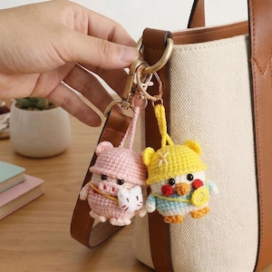 Crochet Animal Keychain, Cute Chick & Pig Amigurumi Plush Charm, Kawaii Handmade Bag Charm Gift for Her Kids Cute Key Ring