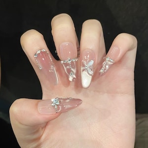 Elegante vlinderstrass pers op nagels | Roze parel lange kist valse nagels | Luxe bruidsnagelkunstset
