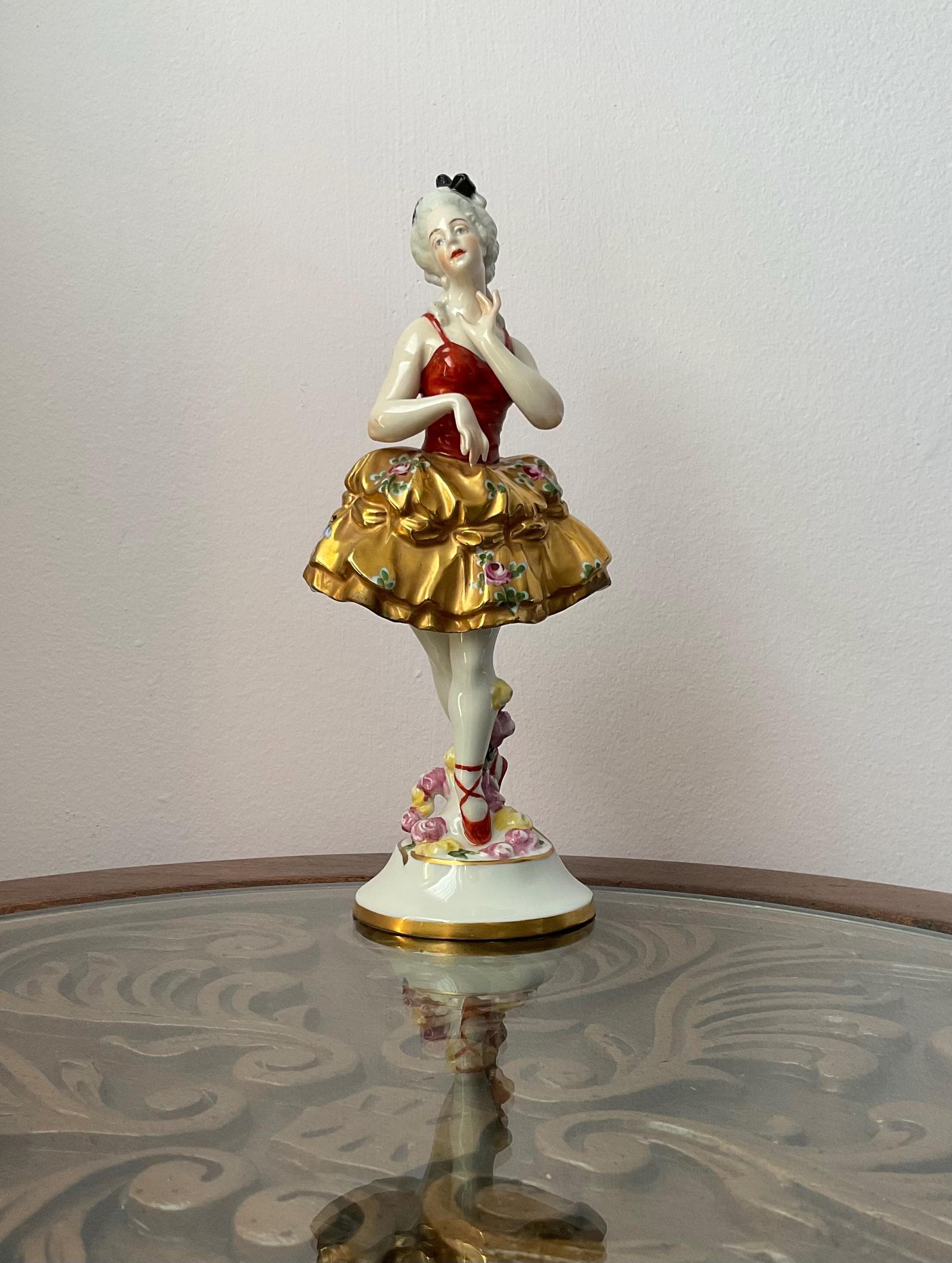 ビンテージ⭐️美品⭐️ ドイツ　フォルクシュテット窯Volkstedt陶器置物 ビンテージ⭐️美品⭐️ ドイツ フォルクシュテット窯Volkstedt陶器置物