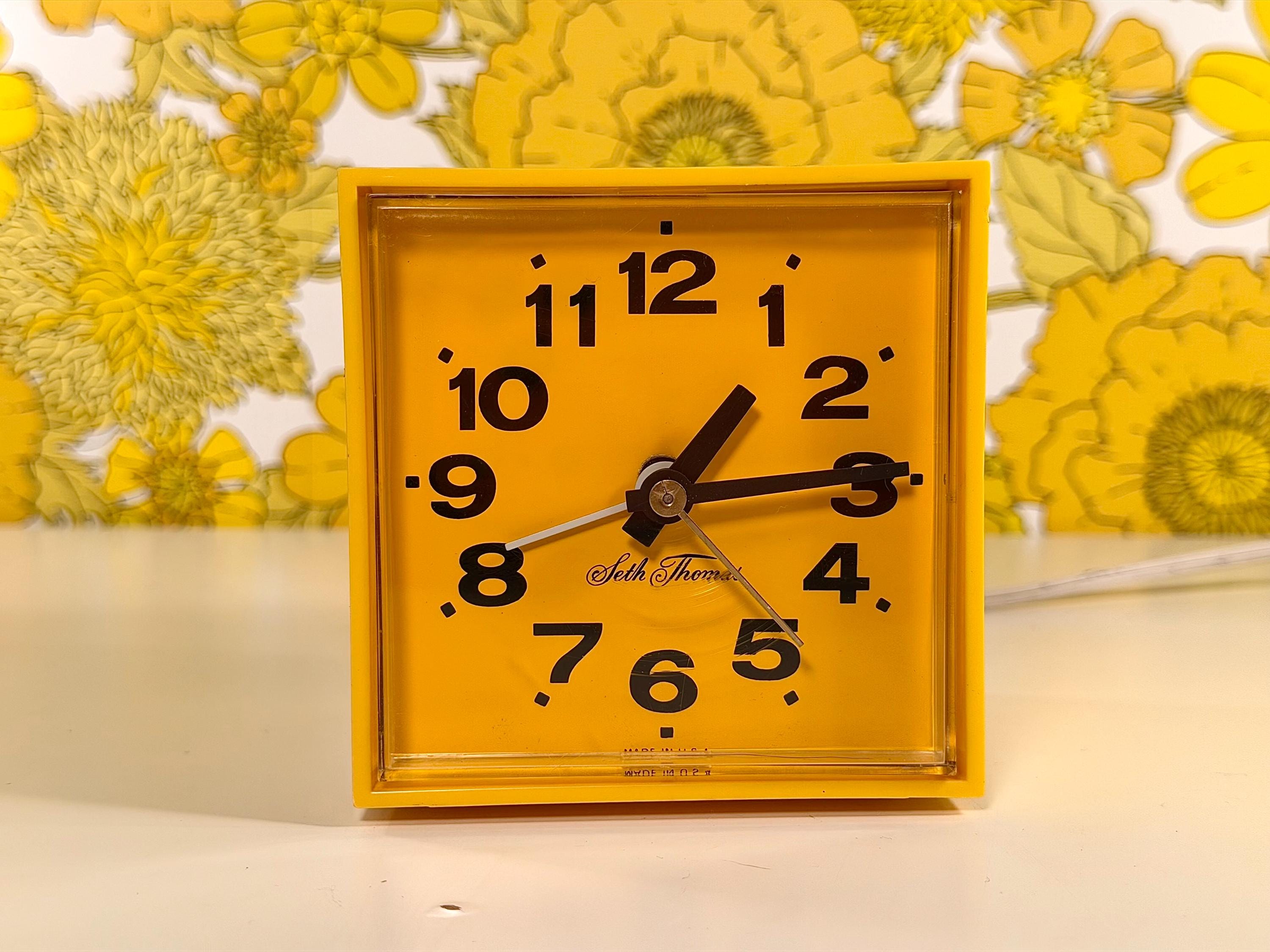 1970's Alarm Clock - Etsy Canada