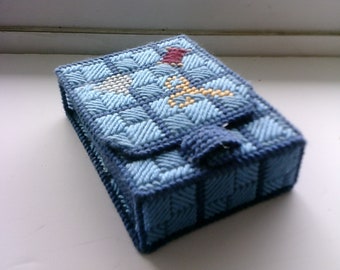 Compact Sewing Case