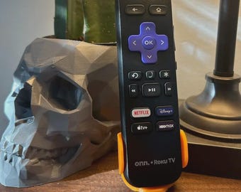 Stojak na pilota wydrukowany w 3D – organizer na biurko do pilotów TV i streamingu