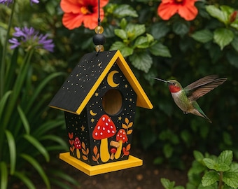 手描きのキノコ型バードハウス：コテージコア風の妖精の庭の装飾