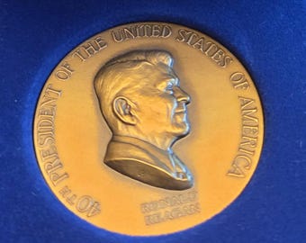 Ronald Reagan 1986 White House Token Citizens for Reagan Presidential Memorabilia Political Coin