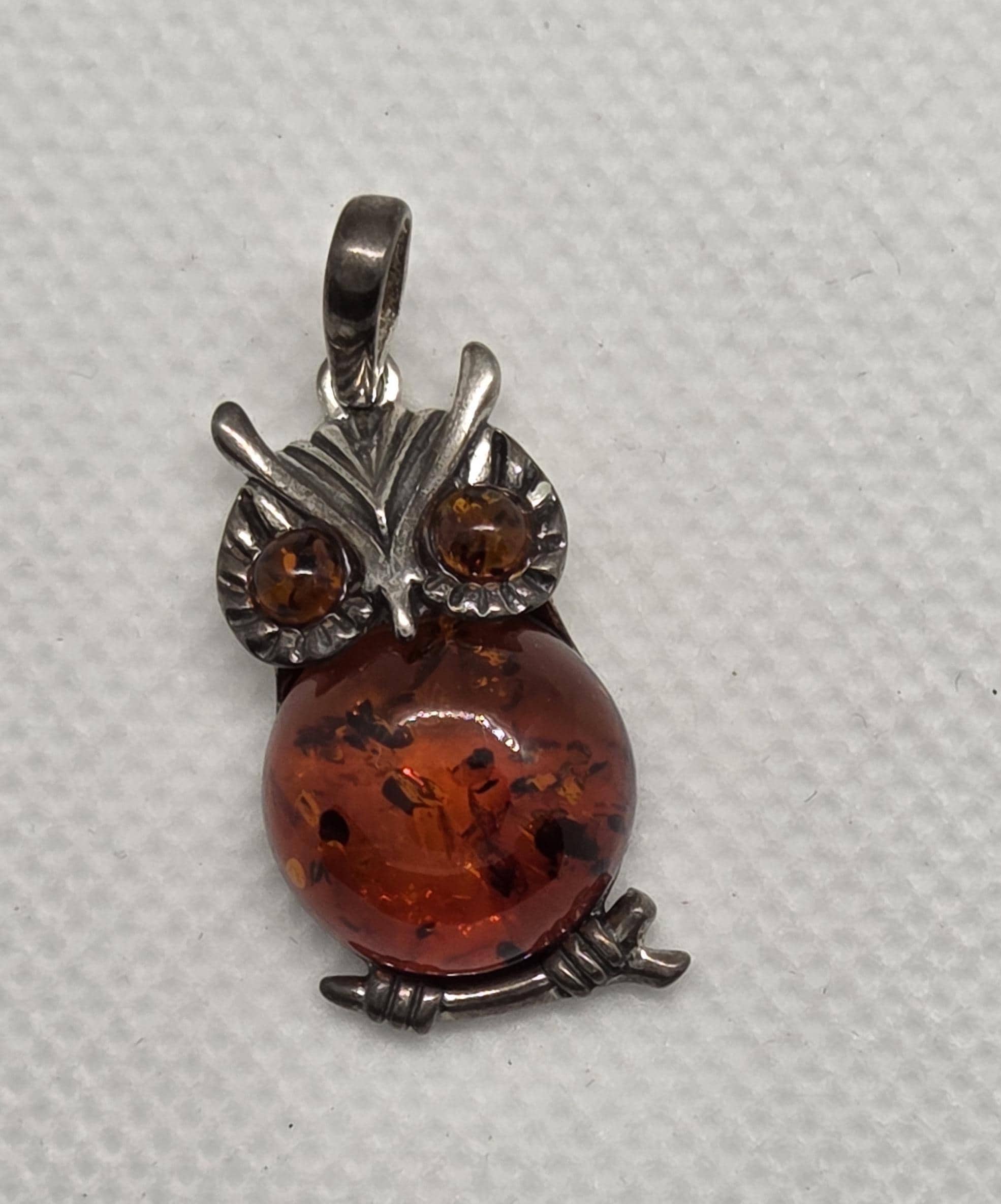 Vintage Sterling Silver Baltic Amber Owl Pendant