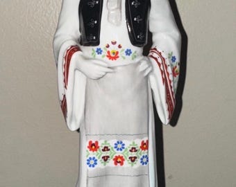 Vintage Hollohaza Hungary Porcelain Peasant Man Figurine