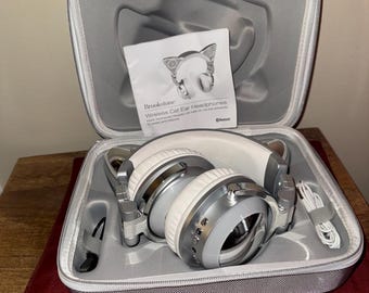2016 Brookstone Limited Edition signerade Ariana Grande Cat Ear-hörlurar