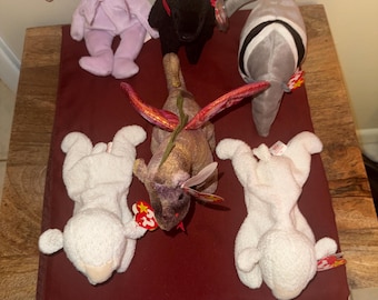Set med 6 Ty Beanie Babies, alla med etiketter och pensionerade
