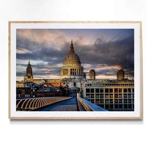 St Paul's Catedral London Druck Millenium Bridge Dramatischer Himmel Fotografie