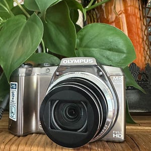 Olympus SZ-31MR 16 MP 24x superzoom Full HD compacte digitale camera