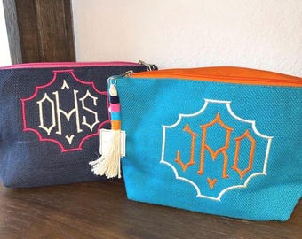 Neceser de maquillaje chinoiserie con monograma, neceser personalizado, regalo para damas de honor, neceser de viaje para bodas de estilo preppy.