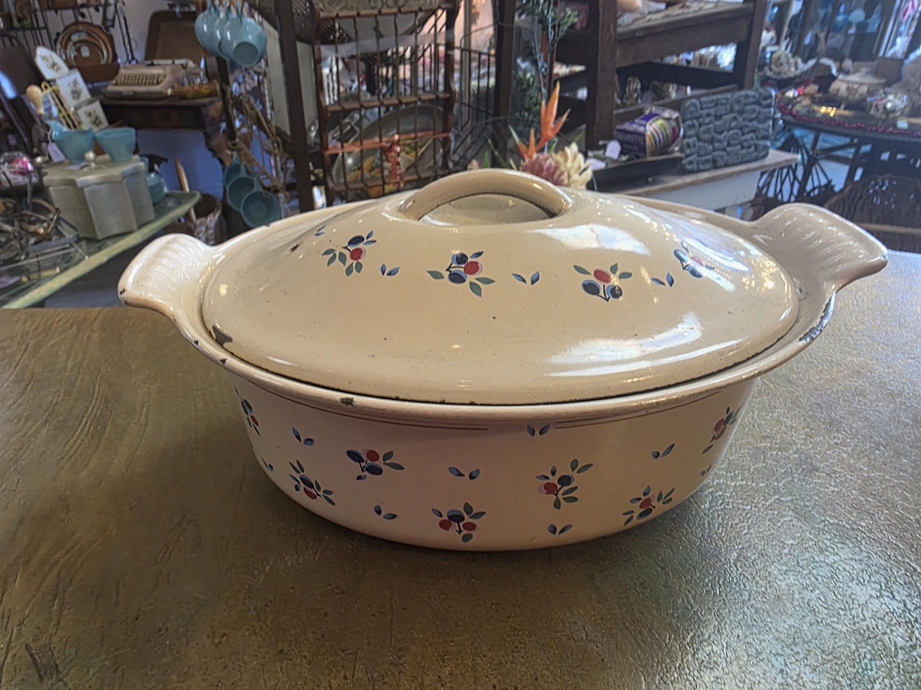 Le creuset ancienne cocotte ovale vintage fonte émaillé 1970 trés bon état