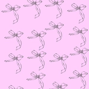 K&ouml;nnte beinhalten: Rosa Hintergrund mit einem Muster aus schwarzen, mit Linien gezeichneten Schleifen. Der Text "SAVE &pound;32" steht oben, mit einem kleineren "&pound;2" und einer Schleifengrafik. Die Schleifen sind gleichm&auml;&szlig;ig auf dem rosa Hintergrund verteilt.