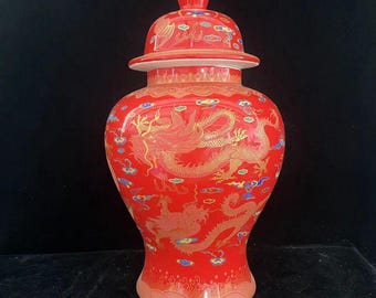 Tarro de jengibre con diseño de dragón burdeos, tarro de almacenamiento de porcelana dorada rojo cinabrio con tapa.