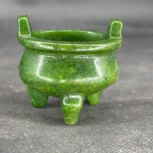 Chinese Green Jade Incense Burner, Miniature Tripod Ding, Oriental Feng Shui Decor