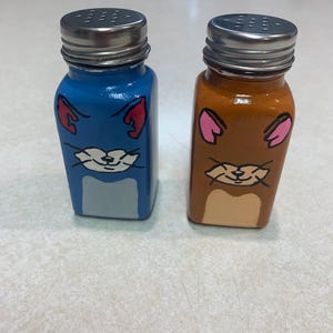 Tom Jerry Salt Pepper Shakers - Etsy