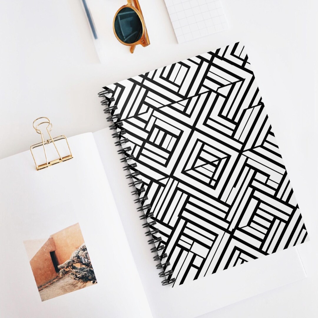 Contrast Loop Maze Spiral Notebook, Artistic Sketchbook, Christmas Gift ...