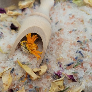 Bath salts Epsom chamomile Rose oatmeal soaking bath salts 9 oz bag image 9