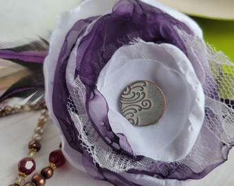 Vintage Style Hair Fascinator, upcycled, cosplay, period style dress, hat clip, hair fancy, unique gifts, purple and white