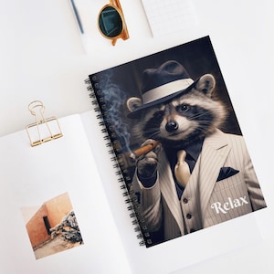 Gediegenes Waschbär rauchende Zigarre Relax Spiralblock | Liniertes Journal