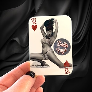 Naklejka winylowa na kartę do gry Bettie Queen of Hearts Pin Up