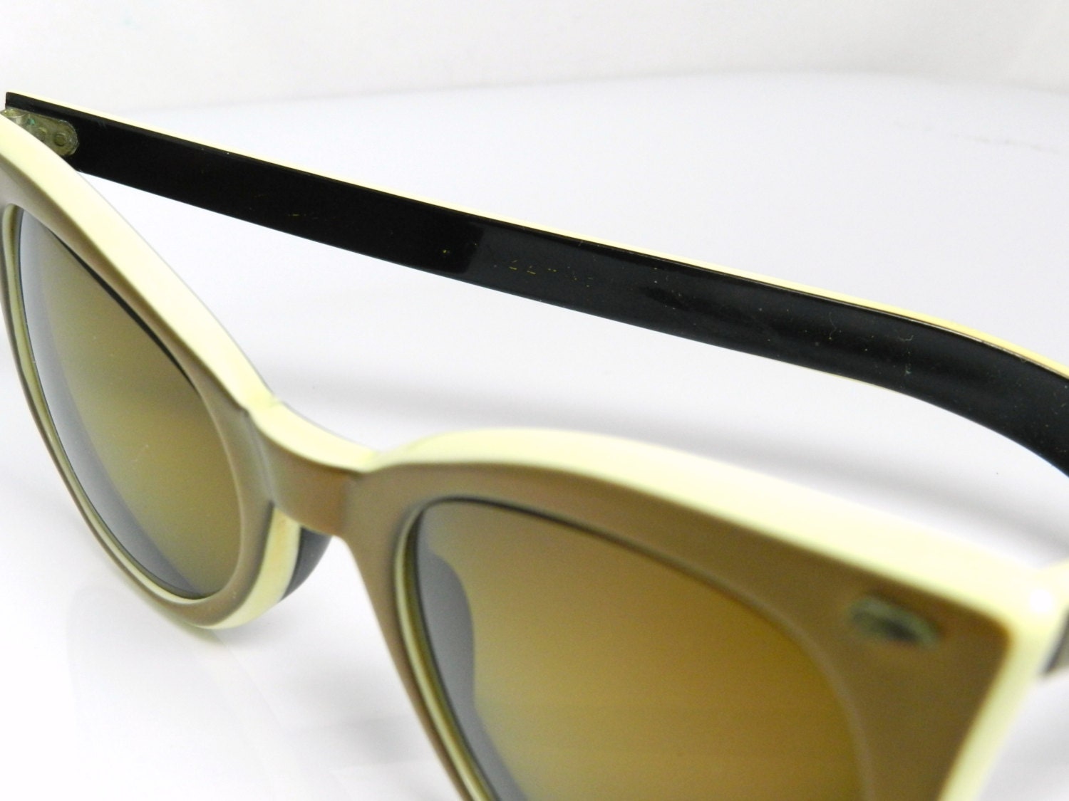 Vintage Cosmetan cat eye sunglasses Paulette Guinet Paris 1950 main image 4