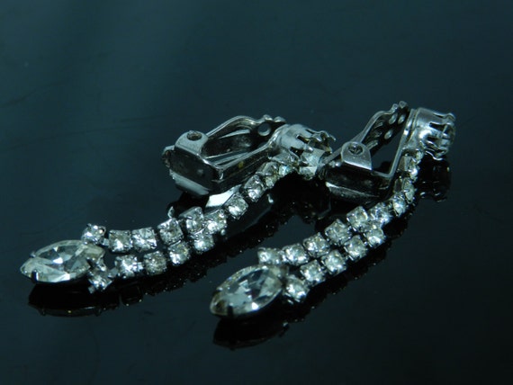 Vintage Rhinestone Dangle Clip Earrings - image 2