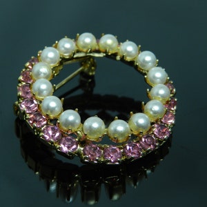 Vintage Small Round Pink Rhinestone And Pearl Brooch Pin