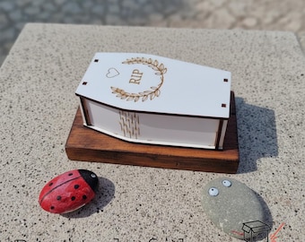 Pet Coffin with Memorial Plaque Laser Cut File, DIY Small Animal Burial Box SVG, 3mm, 3.175mm