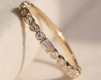 Fede nuziale con diamanti, oro 14 carati, smeraldo da 0,17 carati e diamante sintetico taglio rotondo incastonato a castone, anello per anniversario, anello da sposa