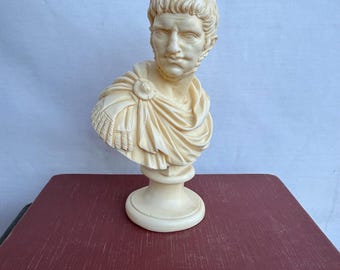 皇帝ネロの胸像 – イタリア製、手作りのカラーラ大理石彫刻 - Etsy 日本