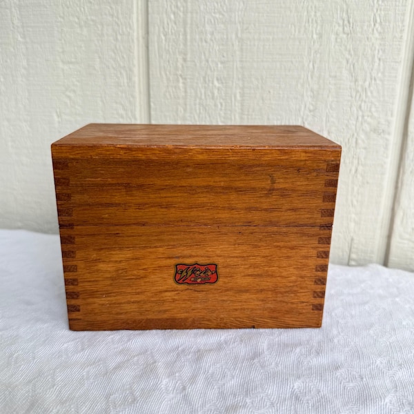 Caixa de Receitas Vintage Weis em Madeira - Porta-Fichas com Encaixe em Cauda de Andorinha em Carvalho Maciço - Organizador de Mesa de Meados do Século