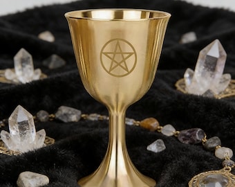 Copper Chalice with Engraved Symbols | Pentacle, Triple Moon, Star of Ishtar | 8cm Ritual Cup for Altar Display | Handcrafted Metal Goblet