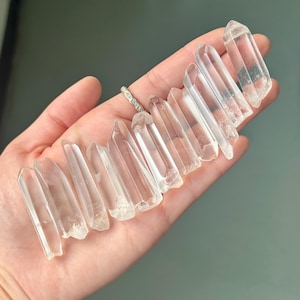 Natural Clear Quartz Crystal Points – Raw & Lightly Polished Options – Healing Wand Stone – DIY Jewelry Supply – Meditation Crystal Gift
