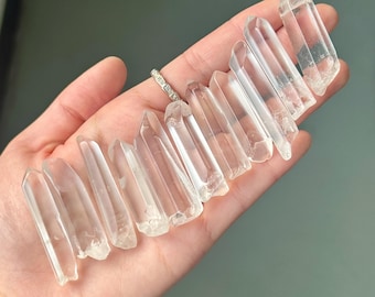 Natural Clear Quartz Crystal Points – Raw & Lightly Polished Options – Healing Wand Stone – DIY Jewelry Supply – Meditation Crystal Gift