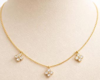 14K Gold plated Flower Necklace, Bestseller Valentine Gift for Her, Dainty Jewelry