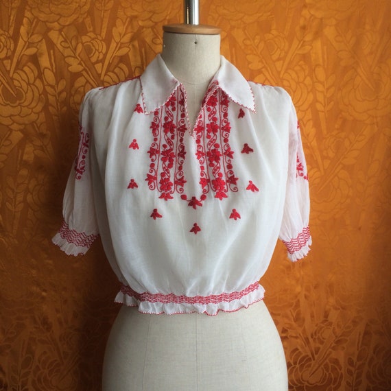 Vintage 1940s Hungarian Embroidered Peasant Blouse
