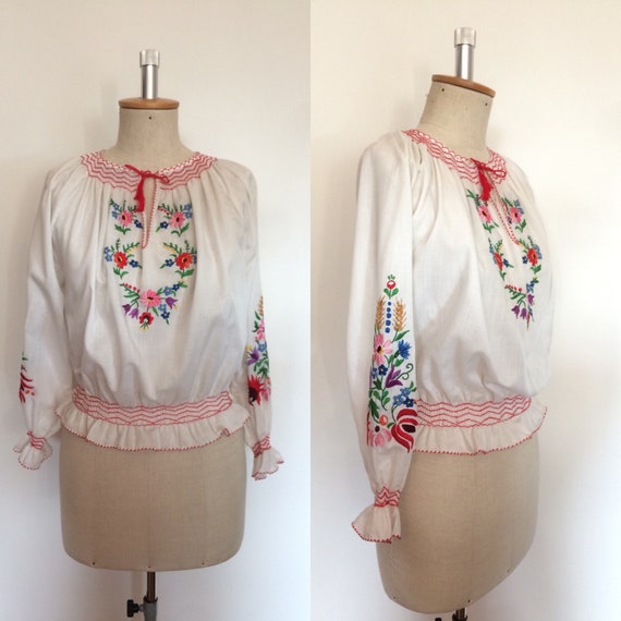 Vintage 1970s Hungarian Embroidered Peasant Blouse