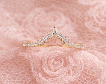 Gebogen trouwring, marquise Moissanite V-ring, chevron stapelband, minimalistische bruidsring