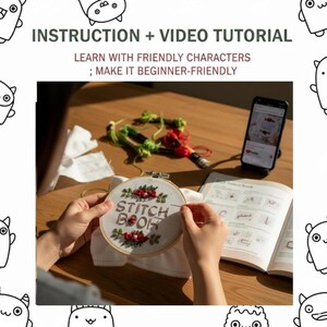 Puede incluir: Un proyecto de bordado en curso, con un bastidor de madera con el texto "STITCH BOOK" y dise&ntilde;os florales. La imagen incluye hilo de bordar, un smartphone que muestra un tutorial en v&iacute;deo y un libro de instrucciones abierto. El texto "INSTRUCTION + VIDEO TUTORIAL" est&aacute; en la parte superior.